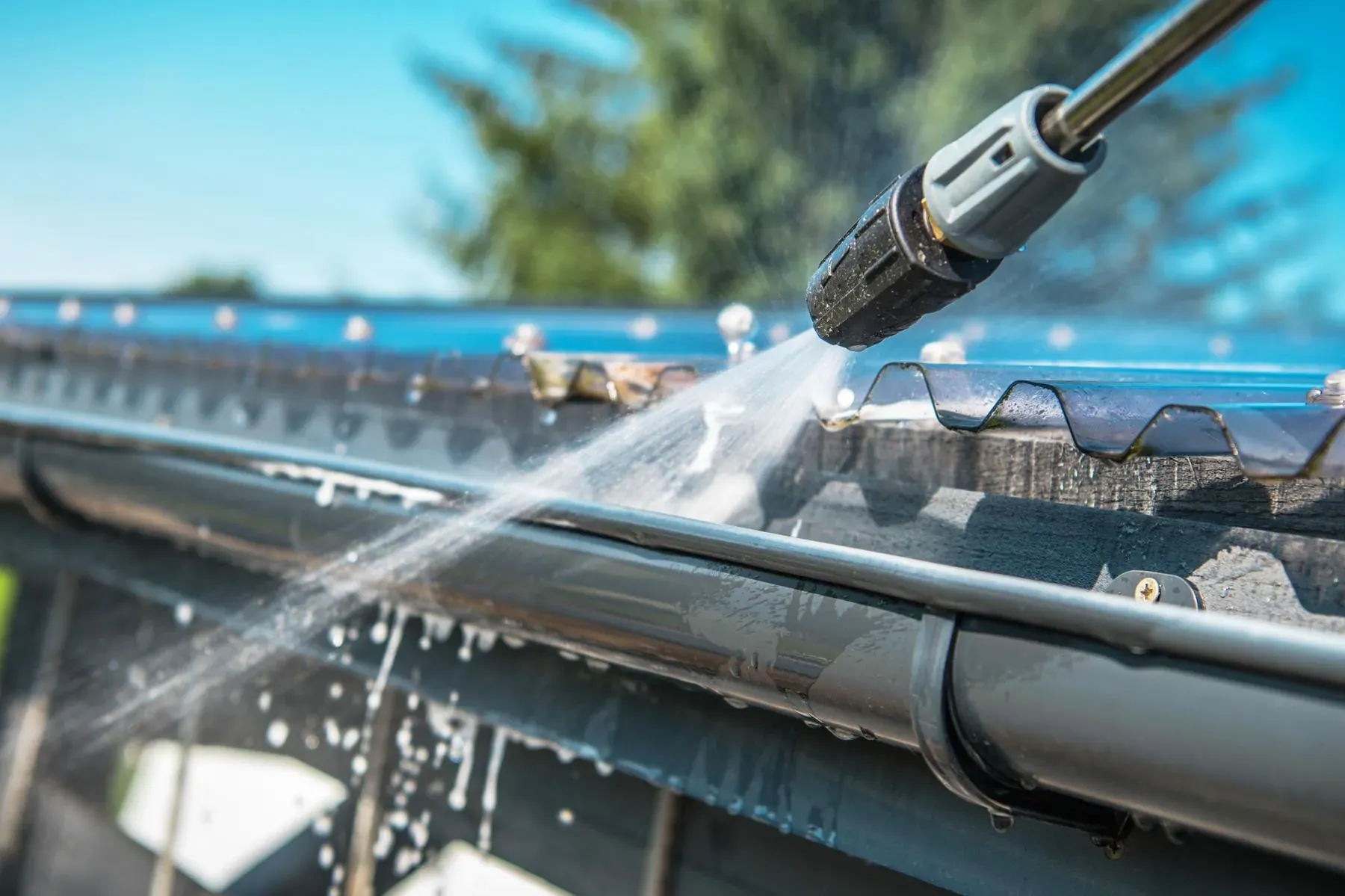 Southern Gutters Cleaning