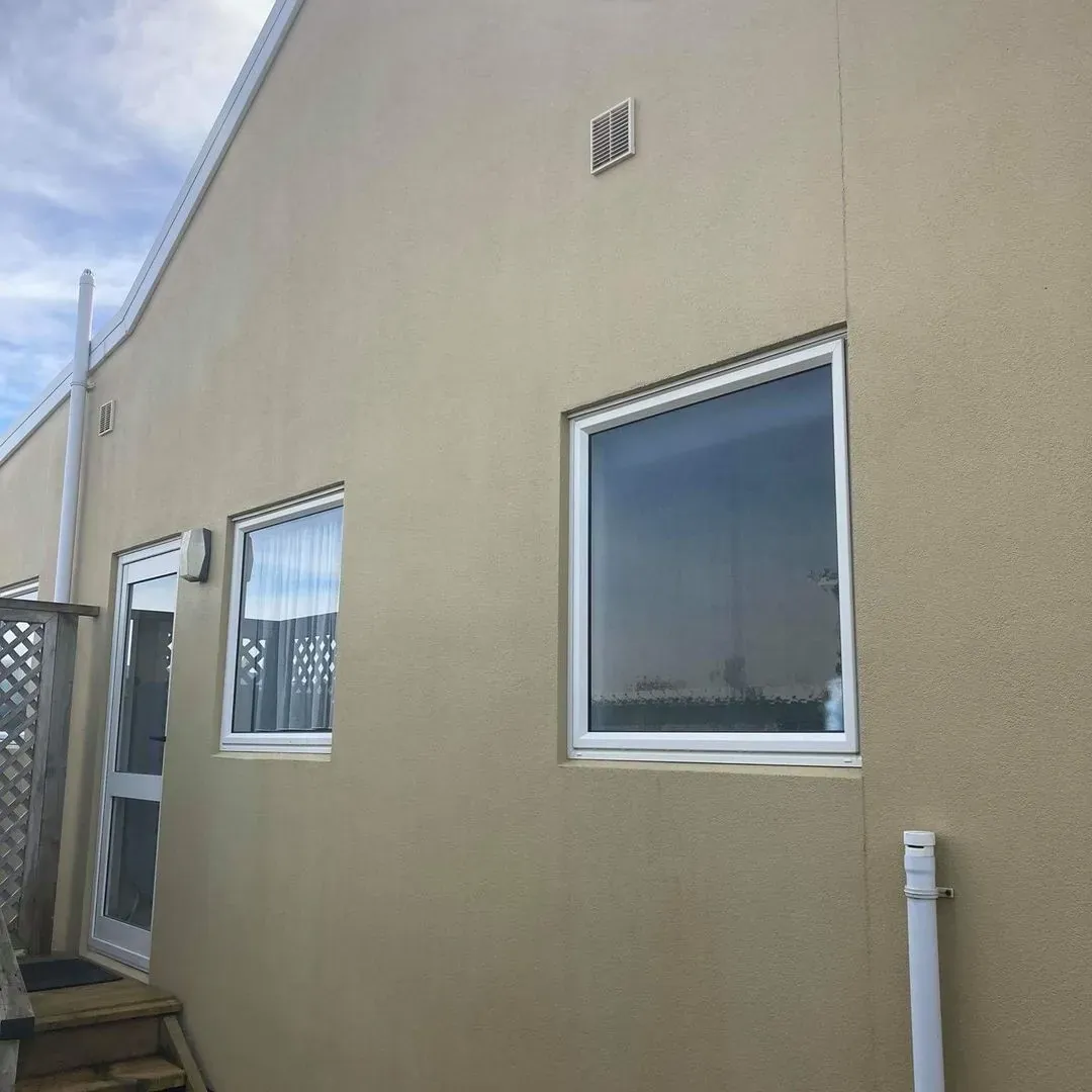 Before and after comparison - Spotless Exterior