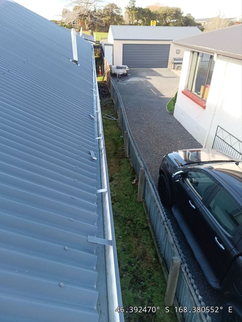 Gutter Cleaning & Maintenance #1 photo 1