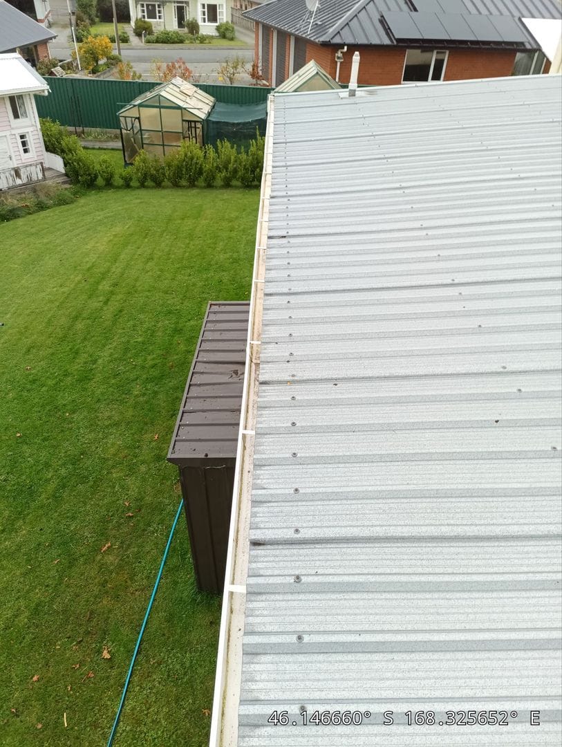 Gutter Cleaning & Maintenance #9 photo 1