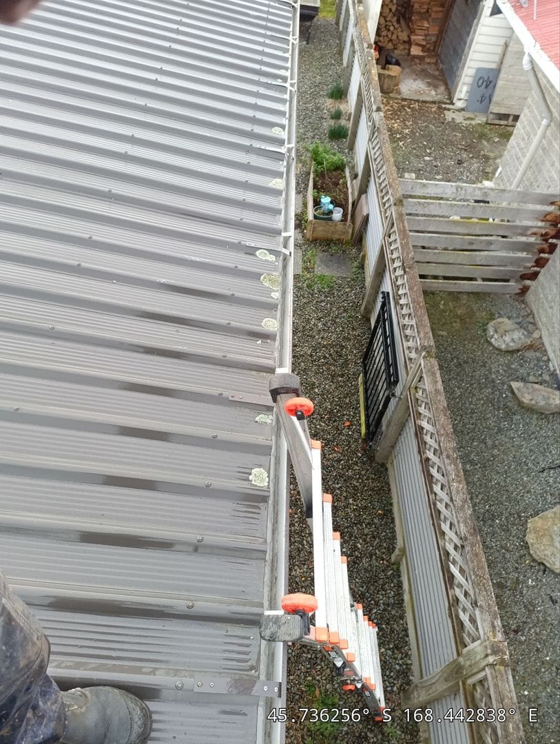 Gutter Cleaning & Maintenance #10 photo 1