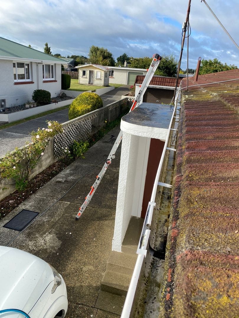 Gutter Cleaning & Maintenance #11 photo 1