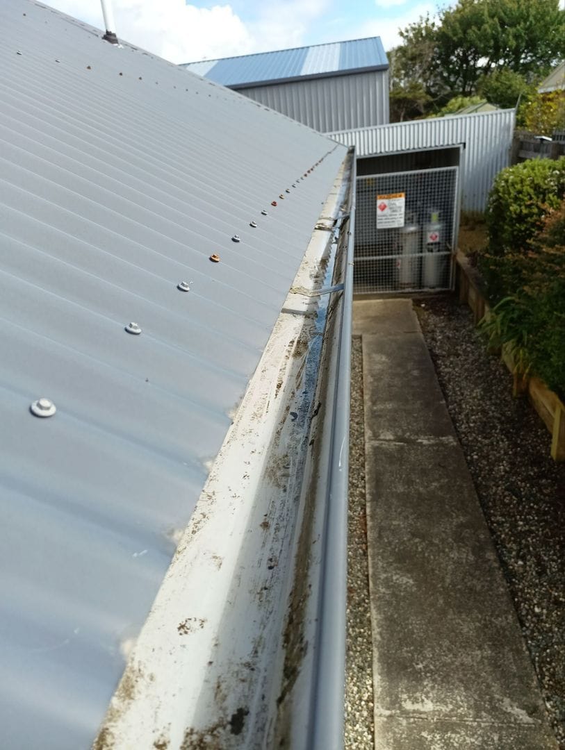 Gutter Cleaning & Maintenance #18 photo 1